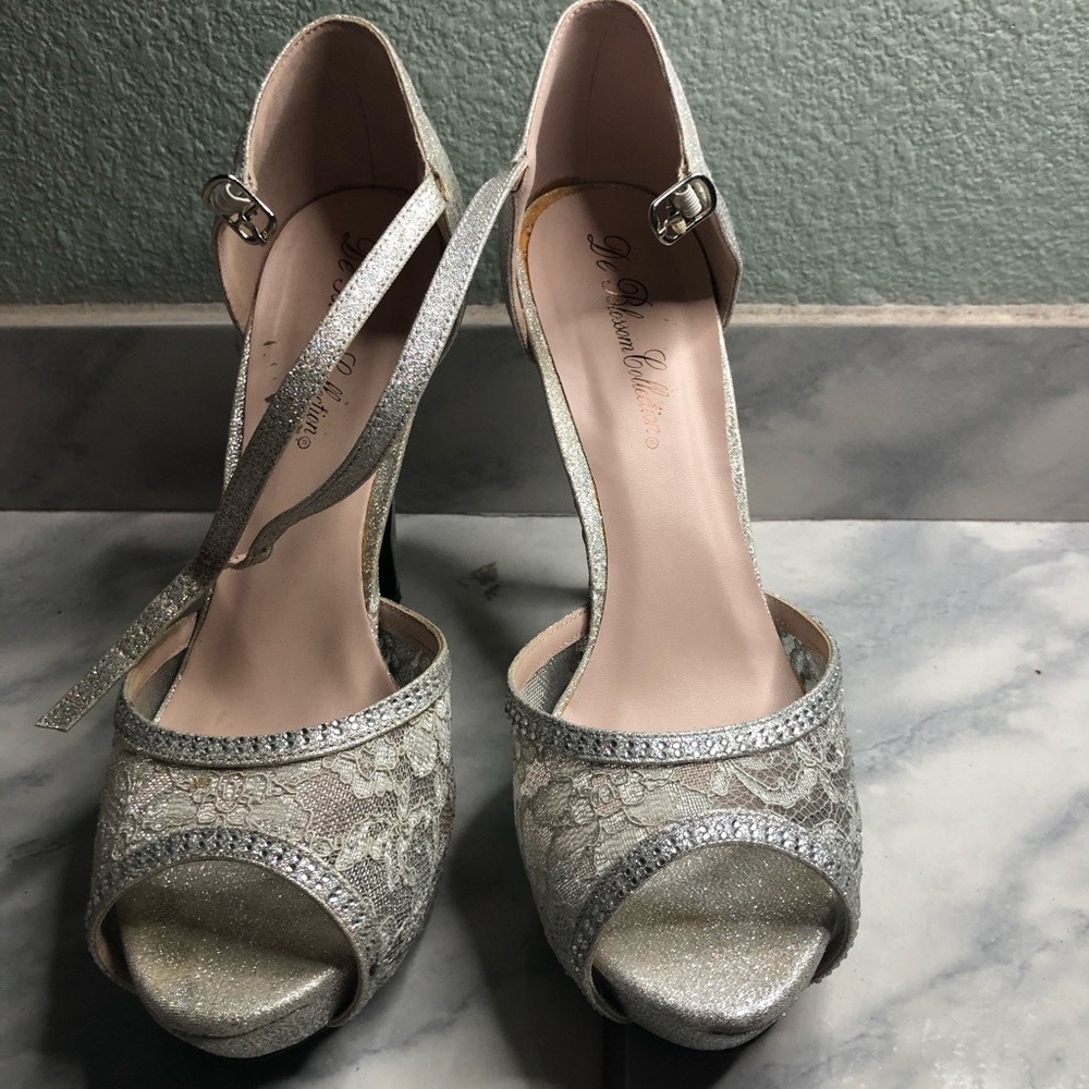 Creme Lace with Rhinestone Heels